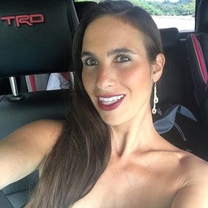 Meet your Posher, Nic